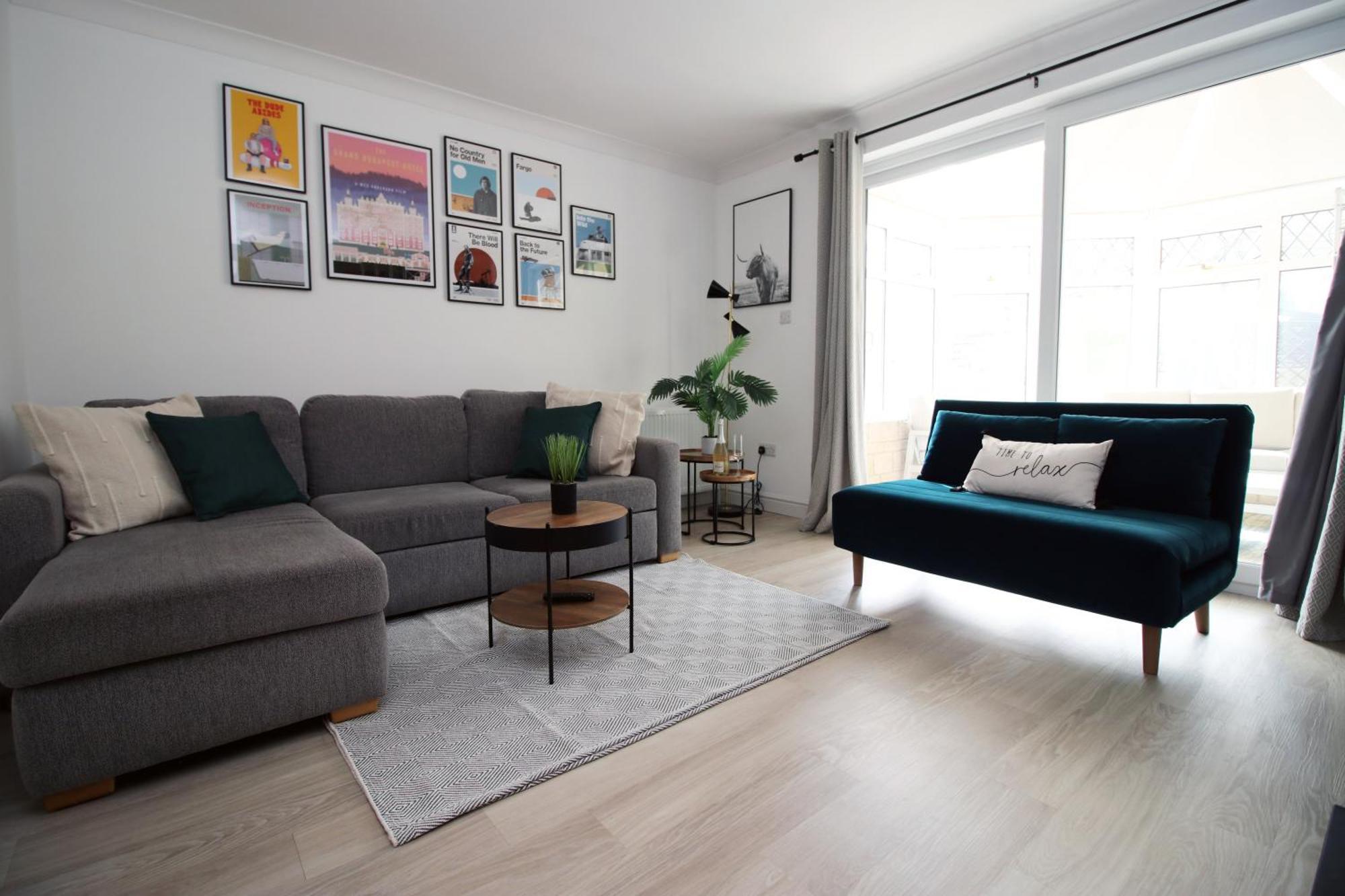 Stylish Home In Bath With Driveway Parking, 10Min From City Экстерьер фото
